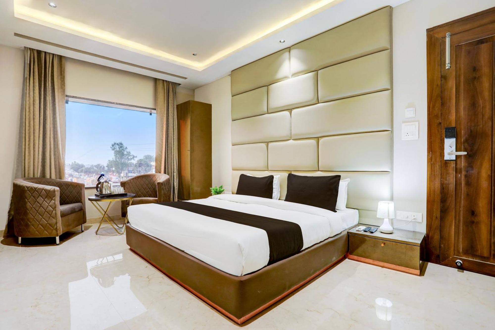 Hotel Super Collection O Belgacihia Near Kolkata Railway Station Gválijar Exteriér fotografie