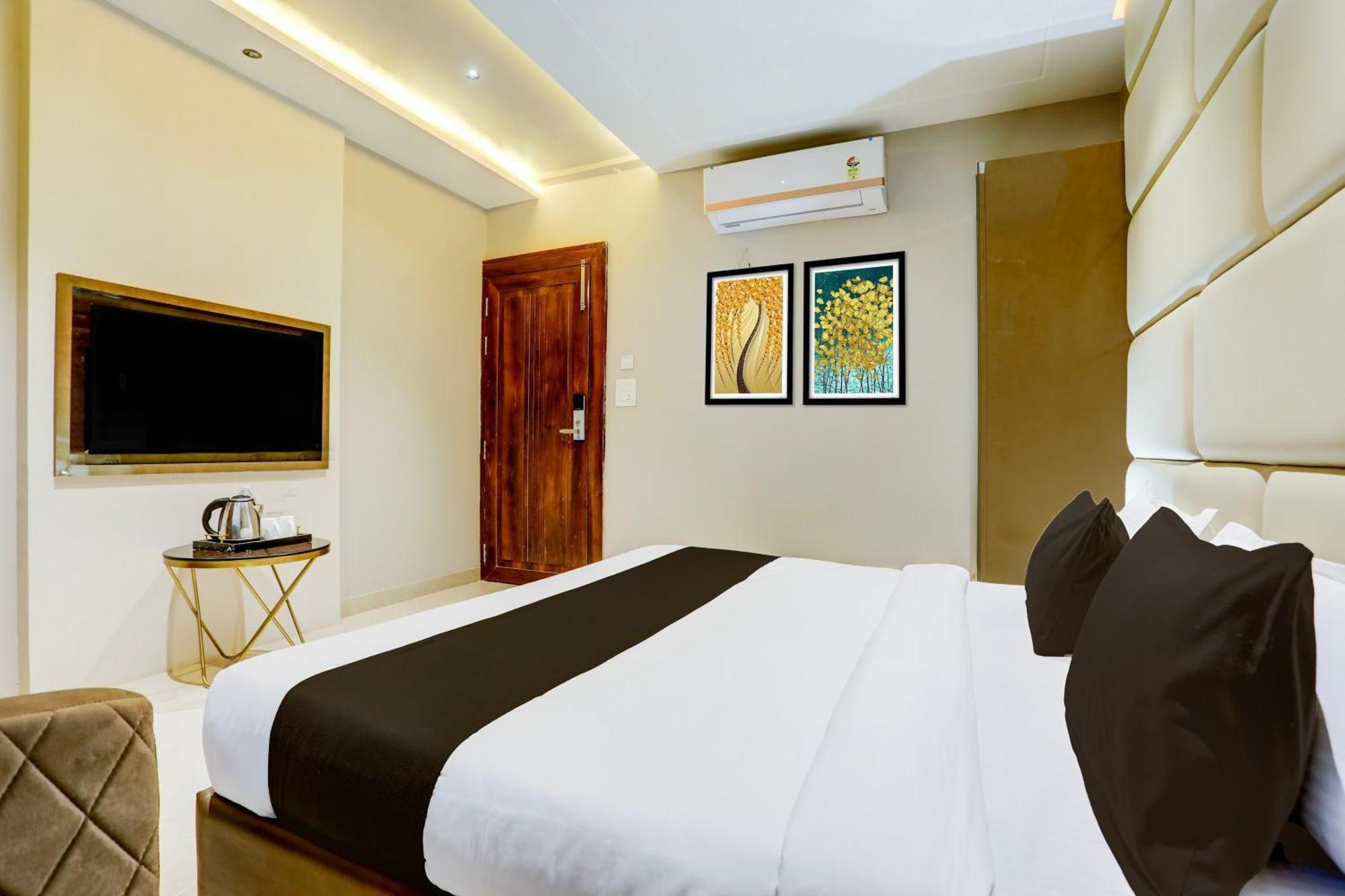 Hotel Super Collection O Belgacihia Near Kolkata Railway Station Gválijar Exteriér fotografie