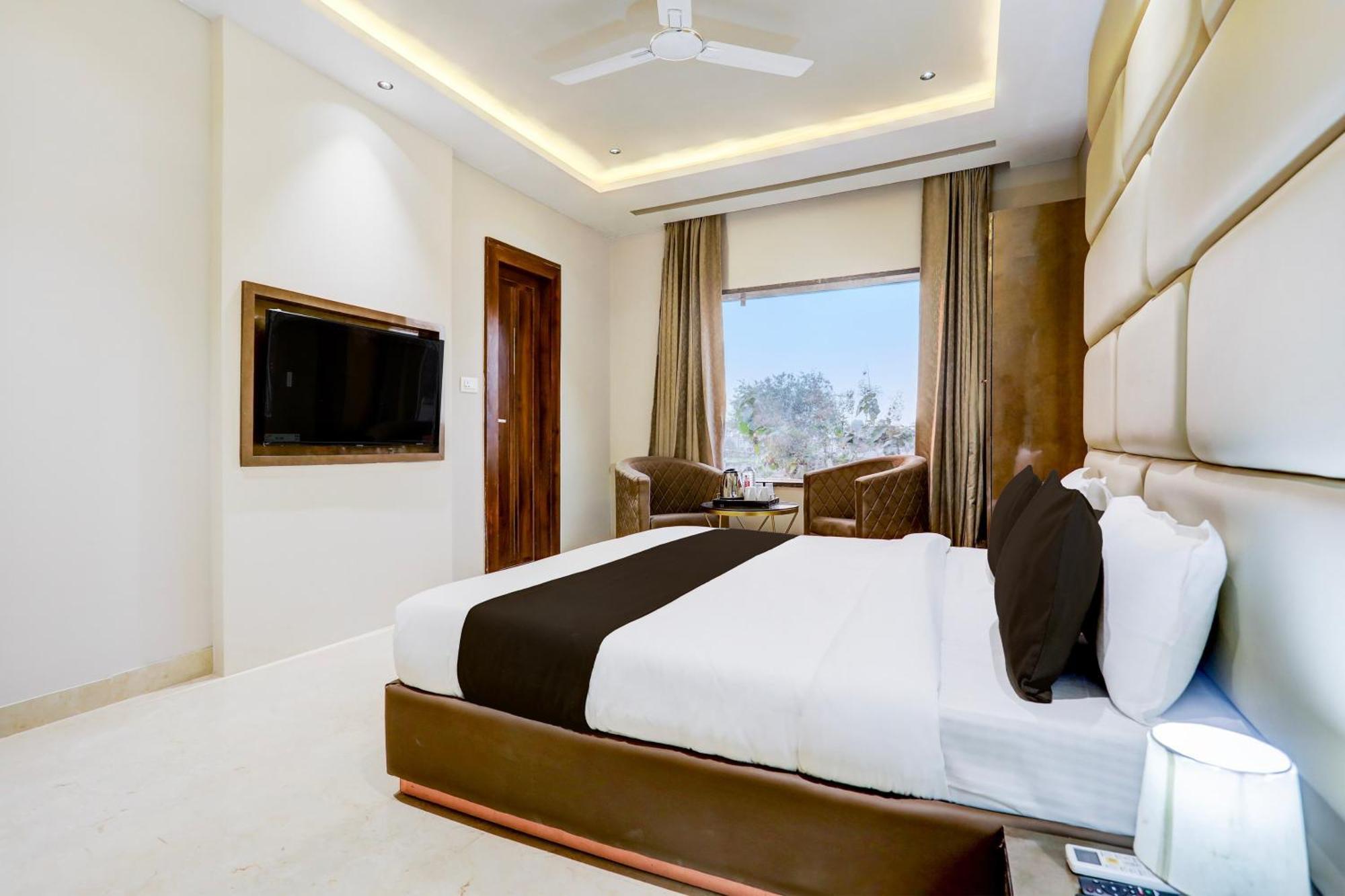 Hotel Super Collection O Belgacihia Near Kolkata Railway Station Gválijar Exteriér fotografie
